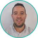 Portrait of Luis Gustavo Rojas, expert in real estate project management and project administration.